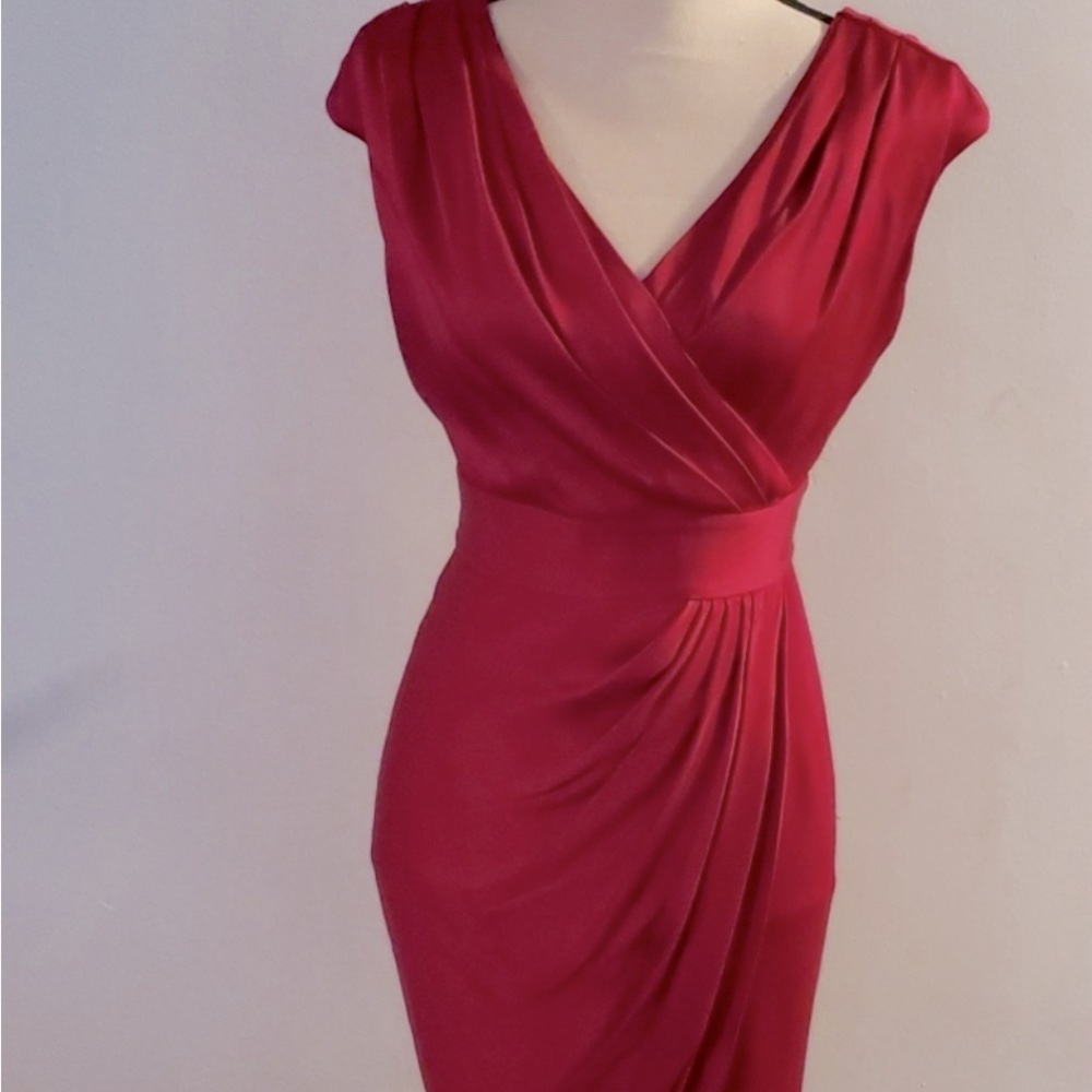 St. John sleeveless satin dress. Size 8